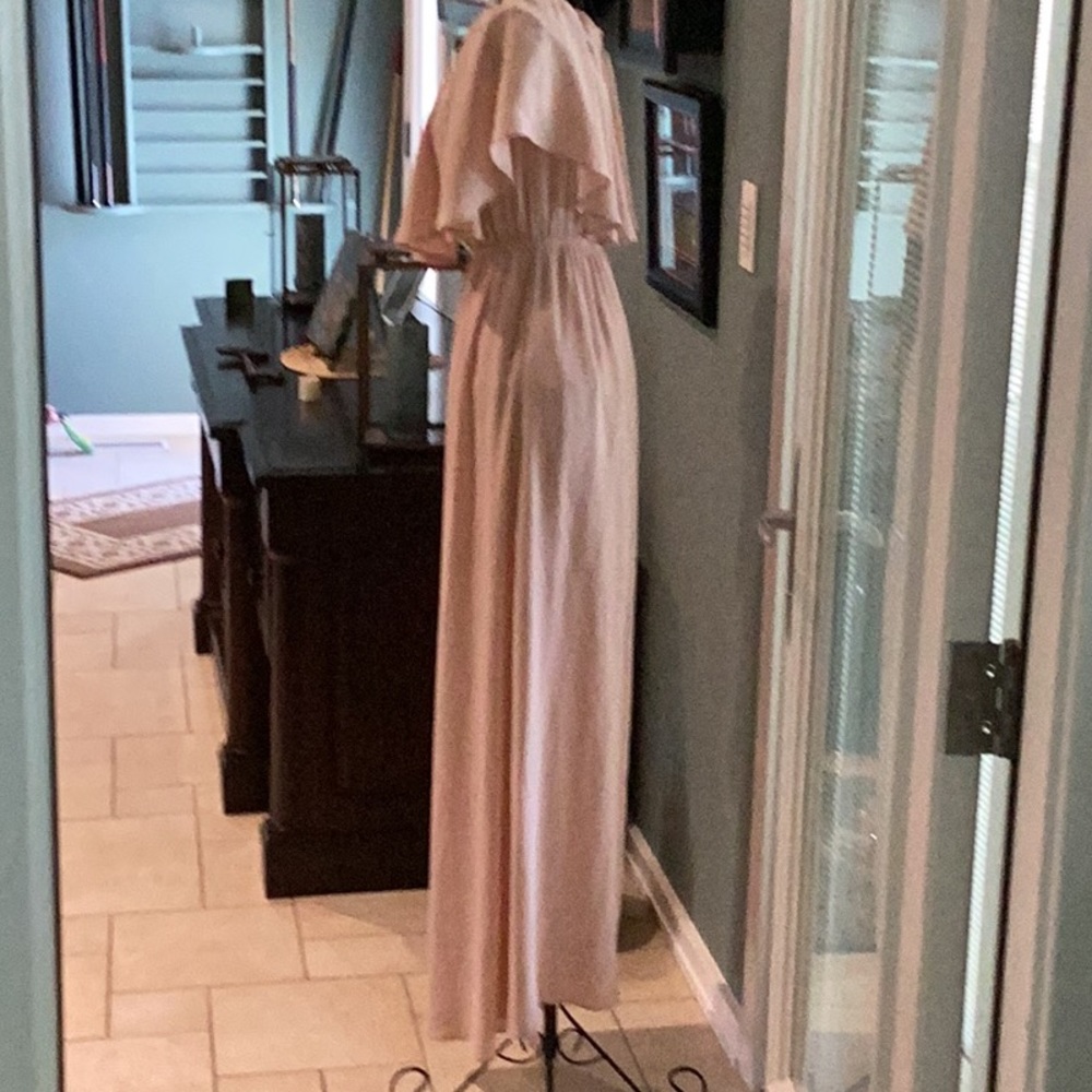 Dress - Picture 2 of 4